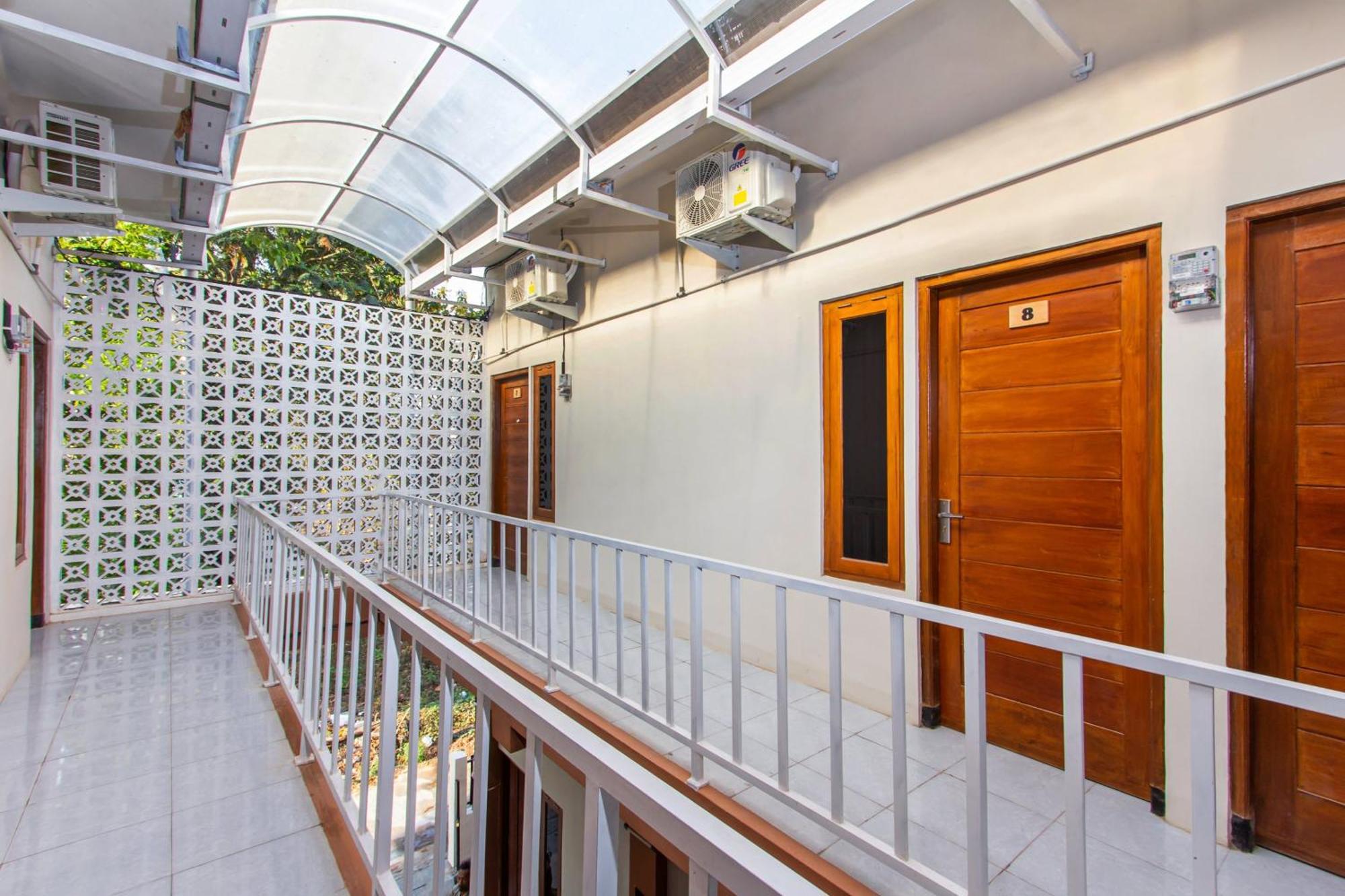 Oyo 1718 Homestay Wak Gobenk Salakan Экстерьер фото